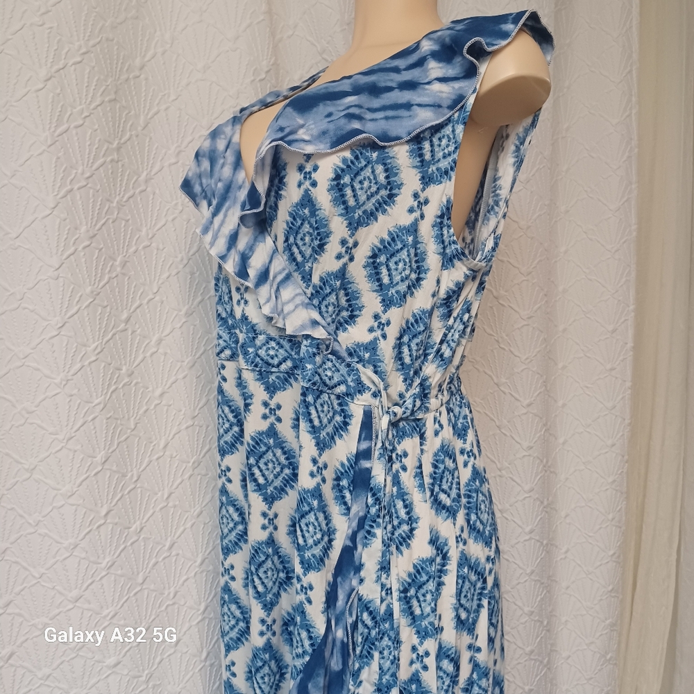 Studio West Women Size  L Blue and White Geometric Midi Dress - Picture 8 of 15